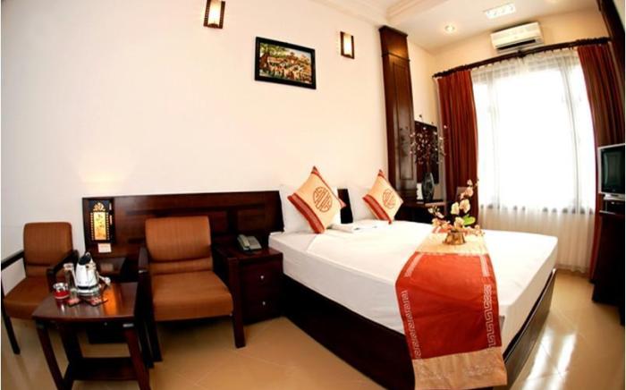 Hanoi Street Hotel