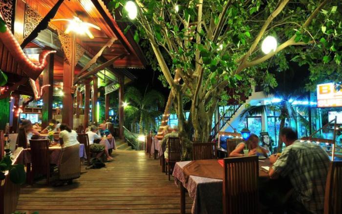 Haadyao Bayview Resort & Spa