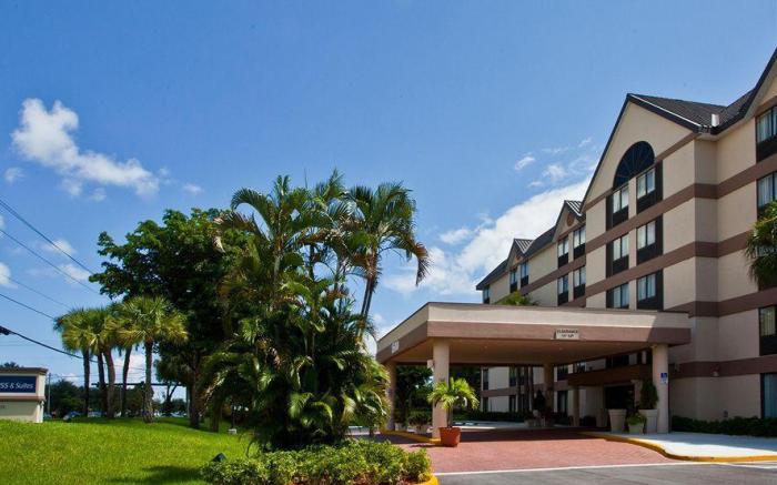 Holiday Inn Express Fort Lauderdale North - Executive Airport By IHG