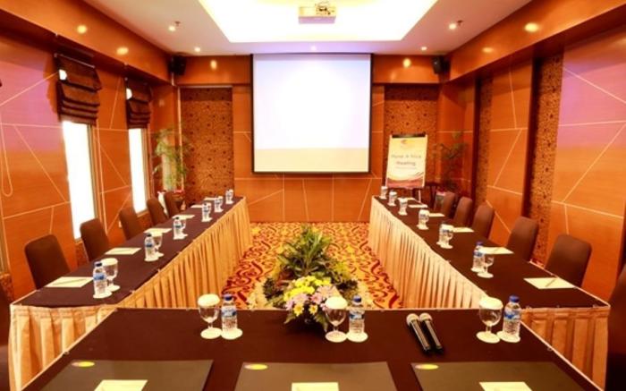 Ros In Hotel Yogyakarta