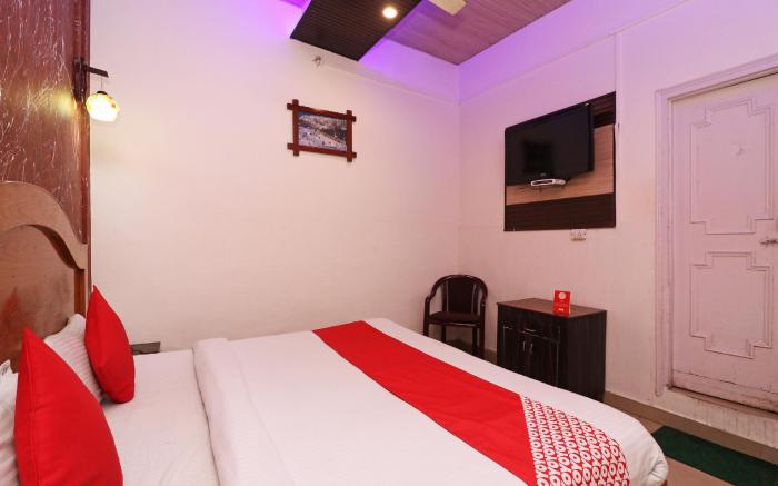 OYO 73081 Hotel Midnight