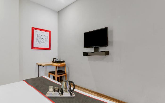 Super Townhouse 139 Ashiyana Smriti Upvan Near Emerald Mall Lucknow