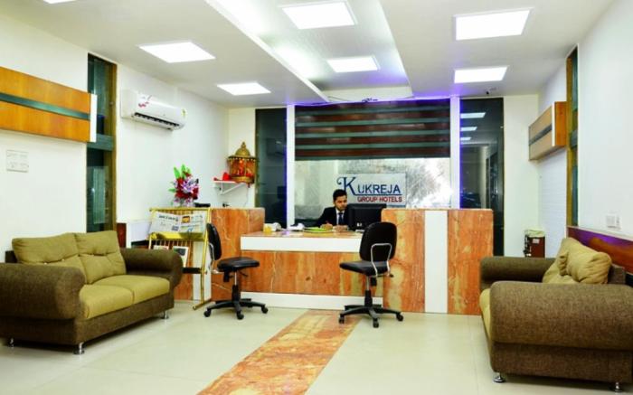 Hotel Mandakini Plaza