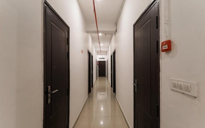 Collection O Insight Inn Near Gomti Riverfront Park