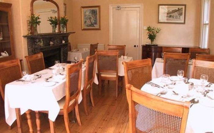 Old Manse Hotel