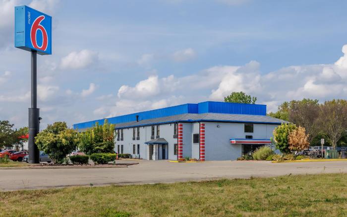 Motel 6 Franklin, OH