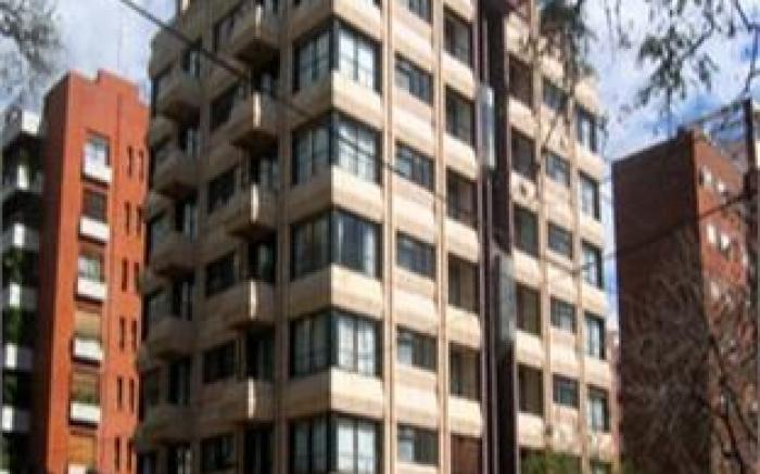 Golf Tower Suites & Apartments