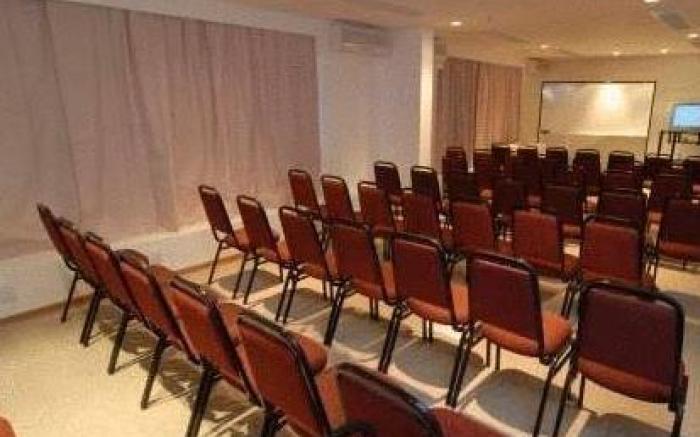 Astron Hotel Bauru by Nobile