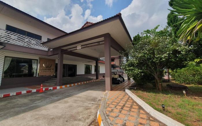 Bunjongburi Hotel