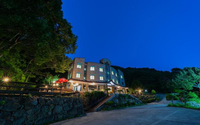 Hoony Guest House
