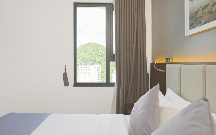 Cat Ba Paradise Hotel - Sky bar & Massage