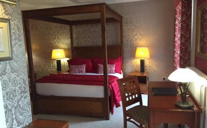 Hardwicke Hall Manor Hotel