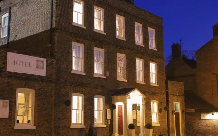 Cley Hall Hotel