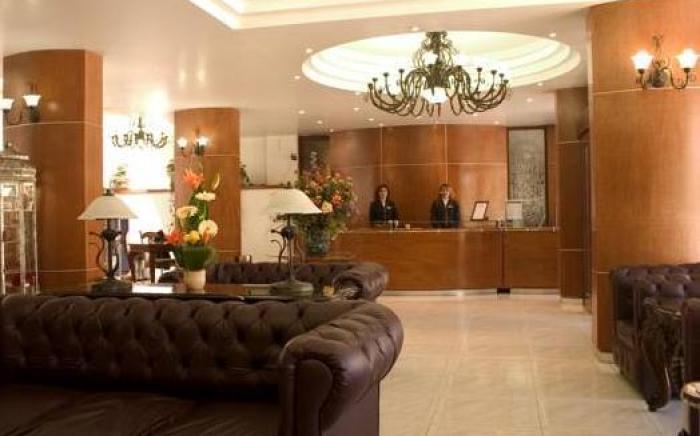 Hotel Emily