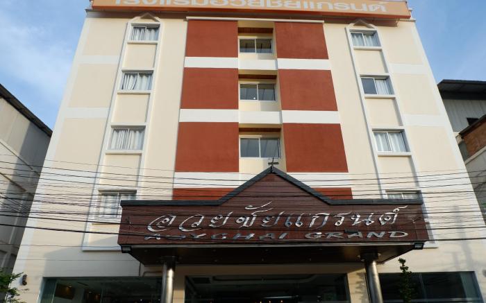 Auychai Grand Hotel