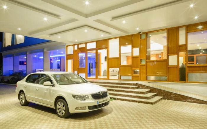 R G Resorts