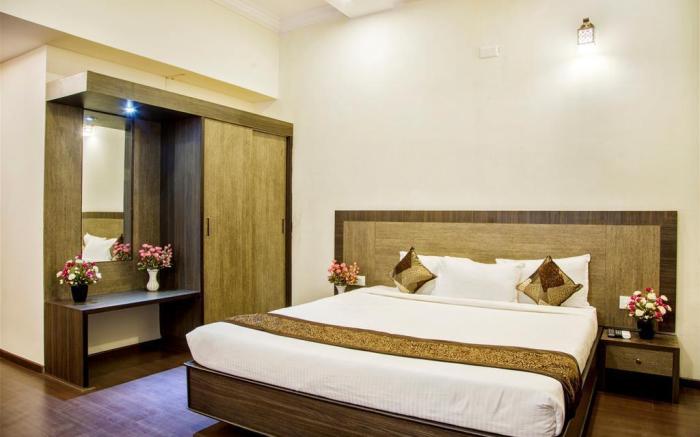 R G Resorts