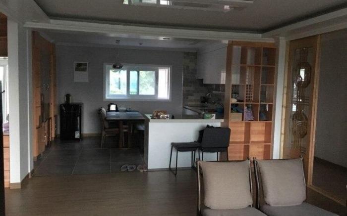 Grace River House - Gadong (Host block)