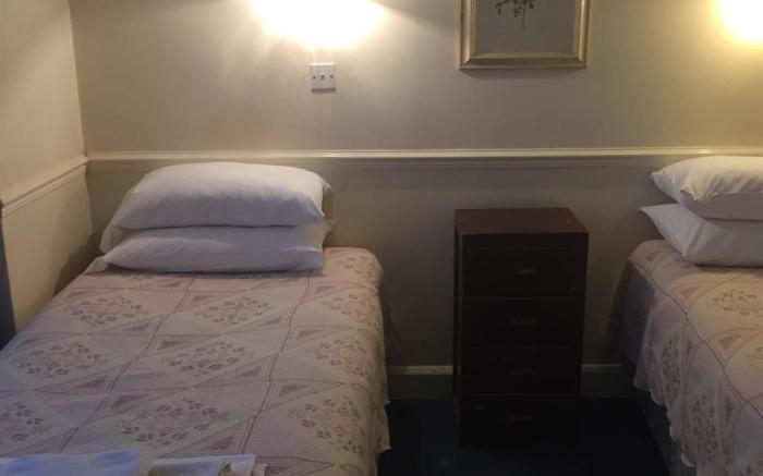 Colnbrook Lodge Guest House