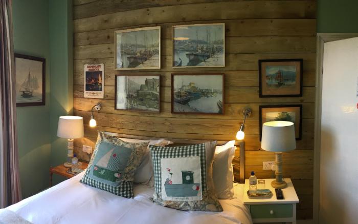 Royal Harbour Hotel