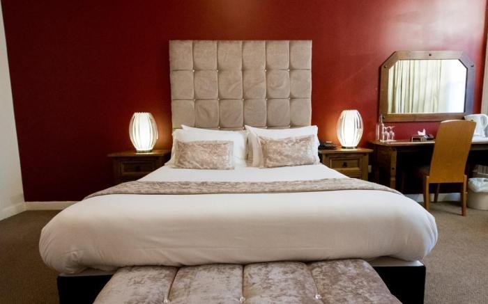 The Pearl Hotel