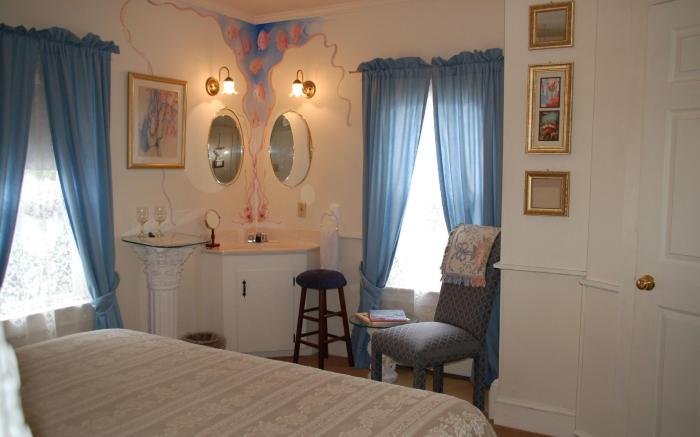 Artful Lodger Inn