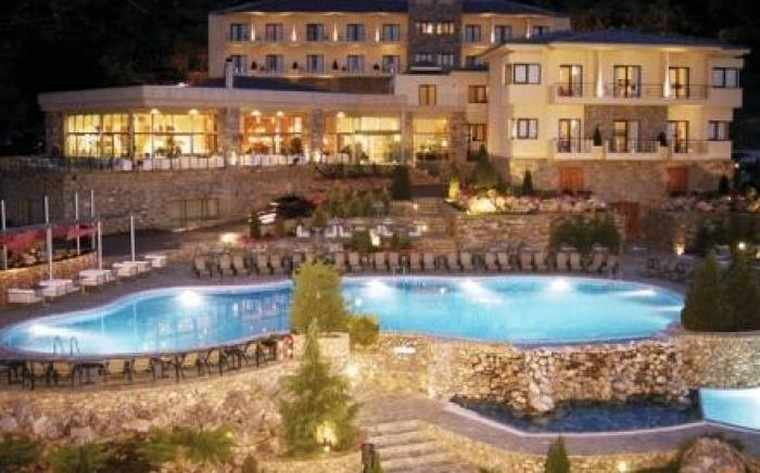 Limneon Resort & Spa