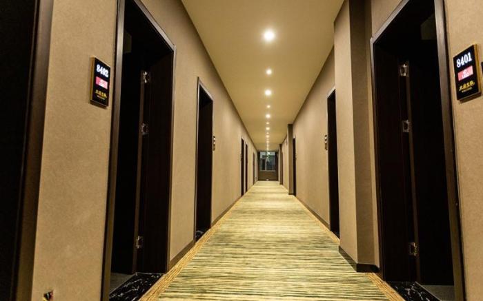 Shell Hotel Shanxi Fenyang Xinhuacun Town Fen Distillery
