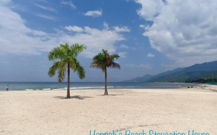 Hannah’s Beach Staycation House - Unit 1