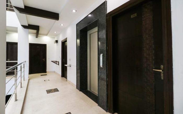 Hotel O R R Residency