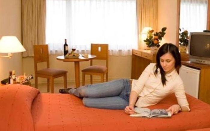 Nobile Suites Vicente Costanera