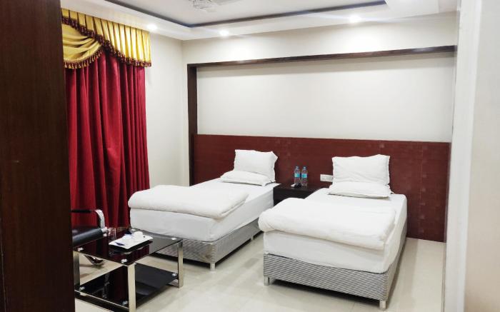 Bodhgaya Seven Inn Hotel n Restaurant                                                       