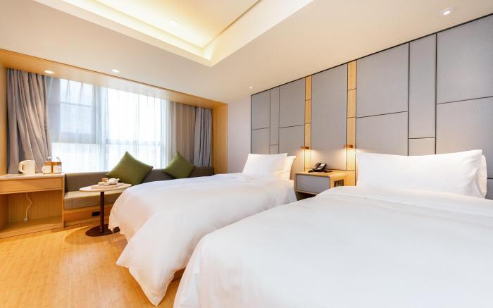 Ji Hotel Xi'an Longshouyuan Metro Station