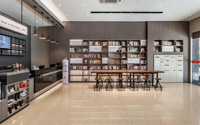 Hanting Hotel Shenzhen Vanke Cloud City Xili Metro Station