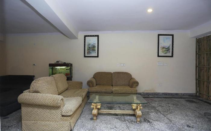 GoBravo Dev Palace & Studio Apartments