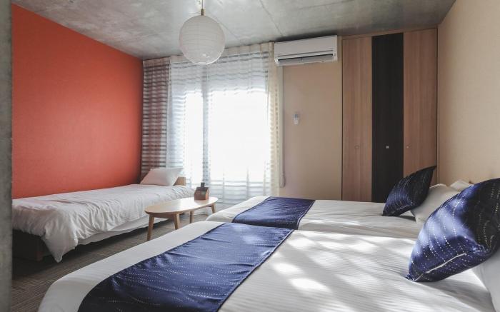 Naganoya Apartments