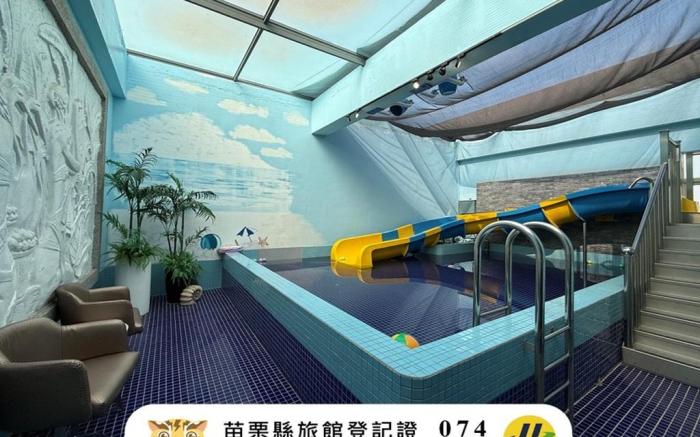 亞曼尼SPA精品汽車旅館