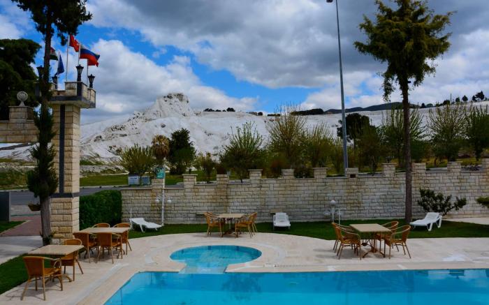 HOTEL HAL-TUR  BOUTIQUE