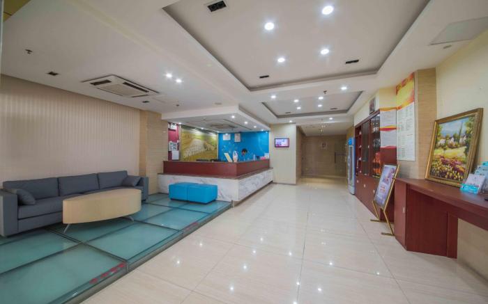 Hanting Hotel Xiamen Wenzao Metro Station