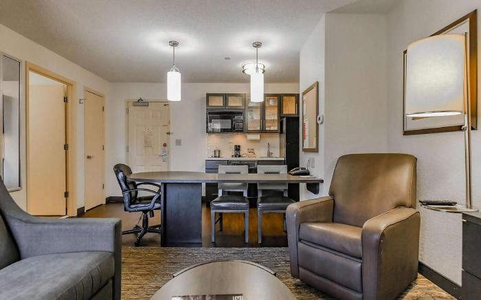 Sonesta Simply Suites Oklahoma City Airport