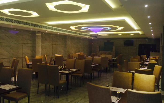 Hotel Aksharadha