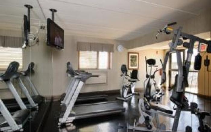 Harbor Pointe Inn Philadelphia Airport