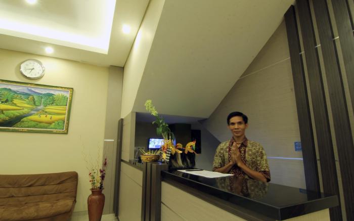 MANDARI HOTEL SINGARAJA