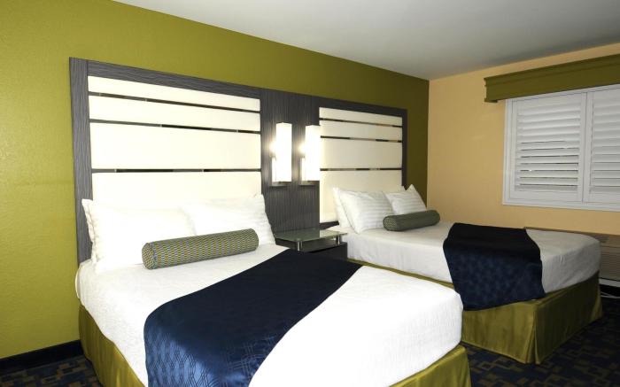 Best Western Antelope Inn and Suites