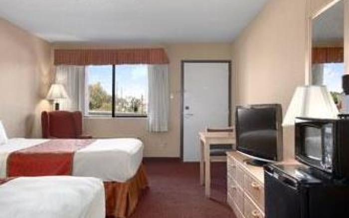 AmeriStay Inn
