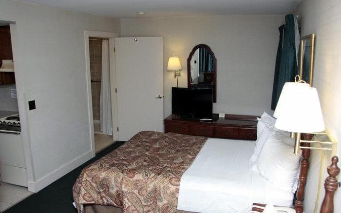 Clarion Pointe Mount Vernon - Burlington