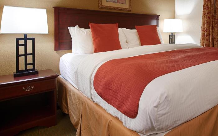 Best Western Sherwood Inn and Suites