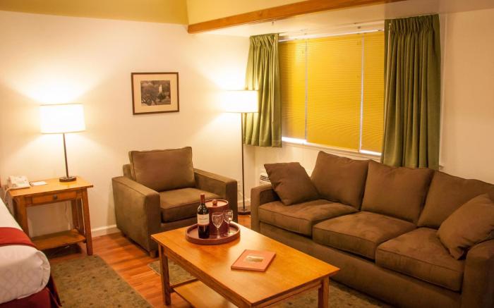 Sonoma Valley Inn, Tapestry Collection by Hilton