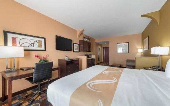 Quality Inn & Suites
