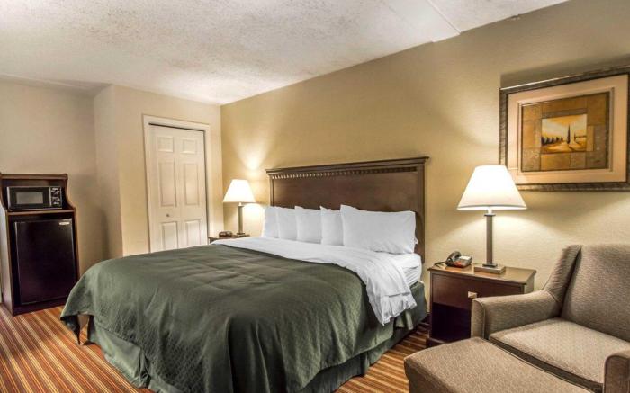 Quality Inn & Suites at Tropicana Field